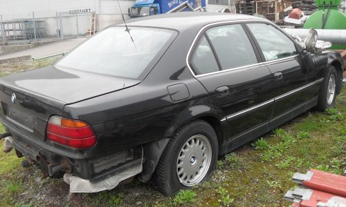 Ersatzteile für BMW 7 (E38) 740i,